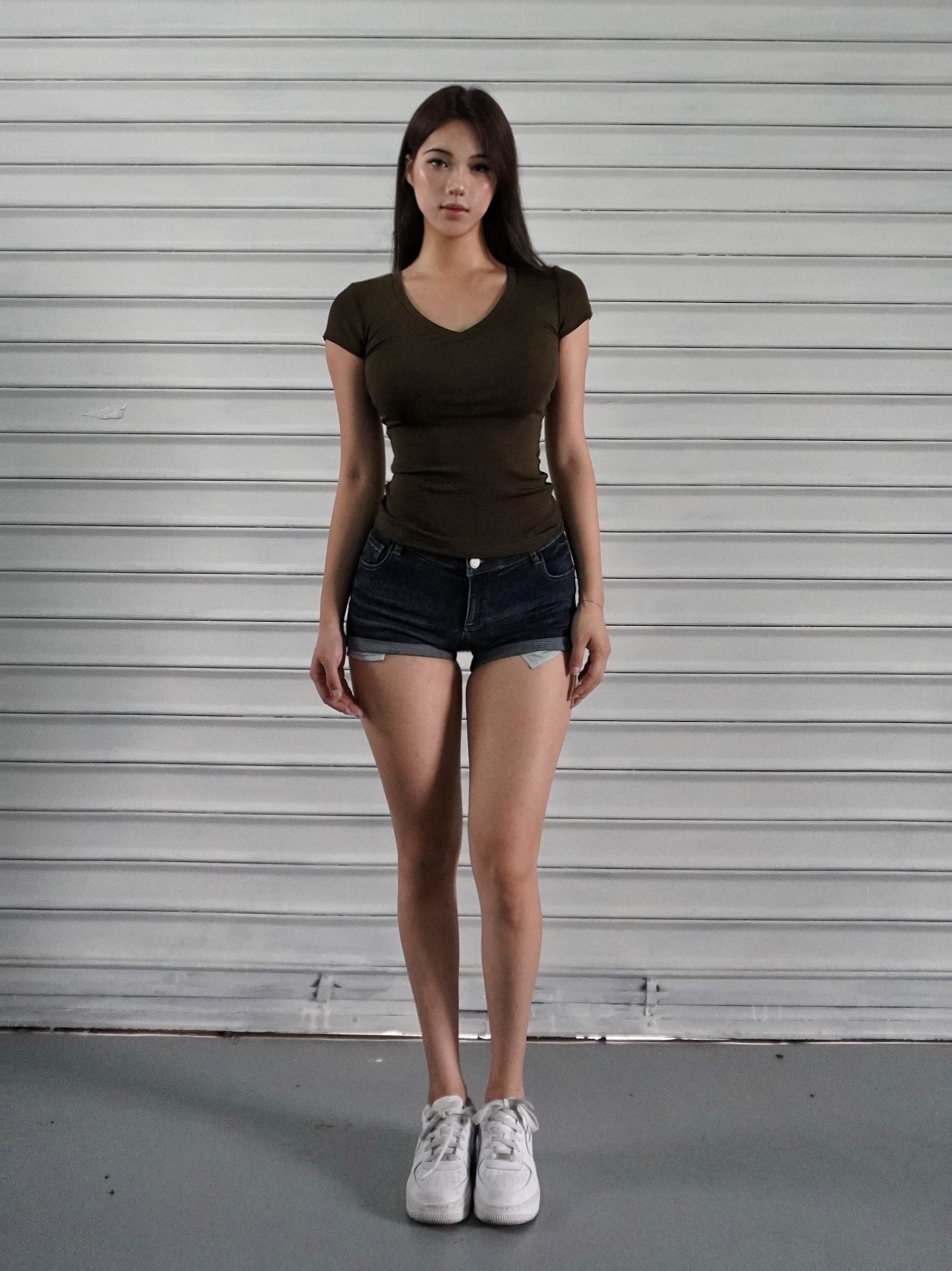 Retro Low-Waist Buttock-Hugging Rolled Hem Denim Shorts - Y2K Inspired Fashion for a Chic Summer Look Retro Low-Waist Buttock-Hugging Rolled Hem Denim Shorts - Y2K Inspired Fashion for a Chic Summer Look