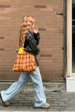 Retro Plaid Orange Tote Bag - Versatile High-Capacity Canvas Commuting Underarm Bag for Everyday Style