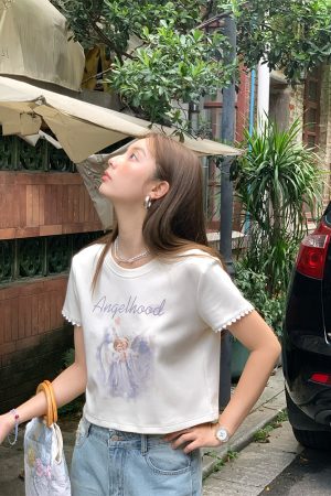 Retro Printed Short Sleeve T-Shirt for Women - Midsummer Southern Star Design, Thin Lace Round Neck, Summer Style