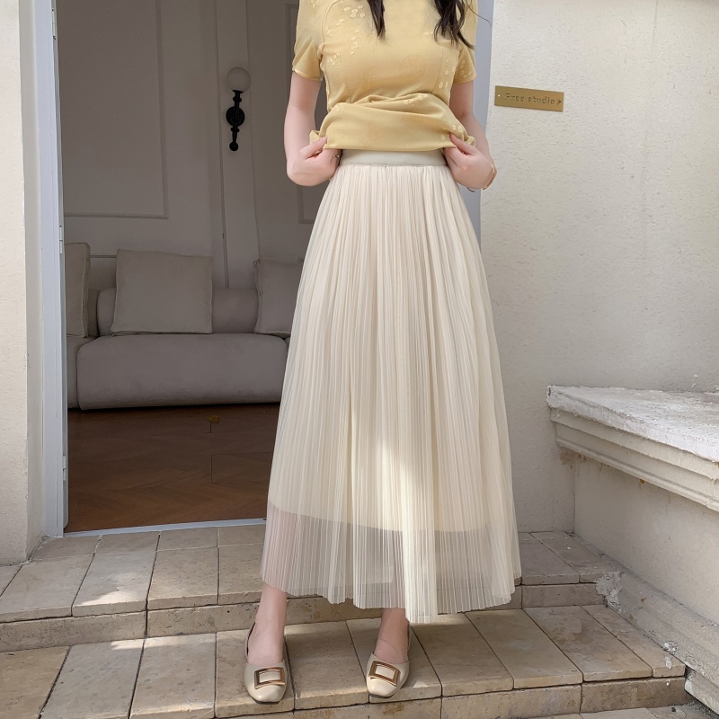 Retro Qipao Inner Slip Dress with Mesh Pleated Half Skirt, Layered Lace Solid Color Flared Design, Perfect for Y2K Fashion Retro Qipao Inner Slip Dress with Mesh Pleated Half Skirt, Layered Lace Solid Color Flared Design, Perfect for Y2K Fashion