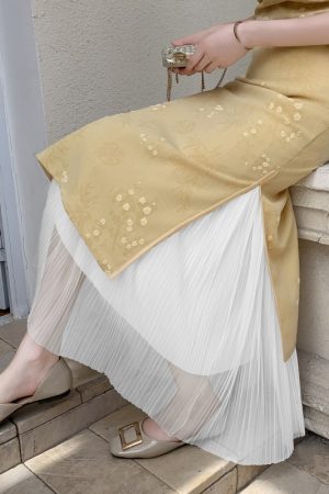 Retro Qipao Inner Slip Dress with Mesh Pleated Half Skirt, Layered Lace Solid Color Flared Design, Perfect for Y2K Fashion