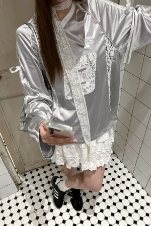 Retro Revival American Lace Bow Long Sleeve T-Shirt - Women's Jersey Sports Style Satin Top for Y2K Fashion