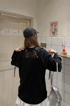 Retro Revival American Lace Bow Long Sleeve T-Shirt - Women's Jersey Sports Style Satin Top for Y2K Fashion