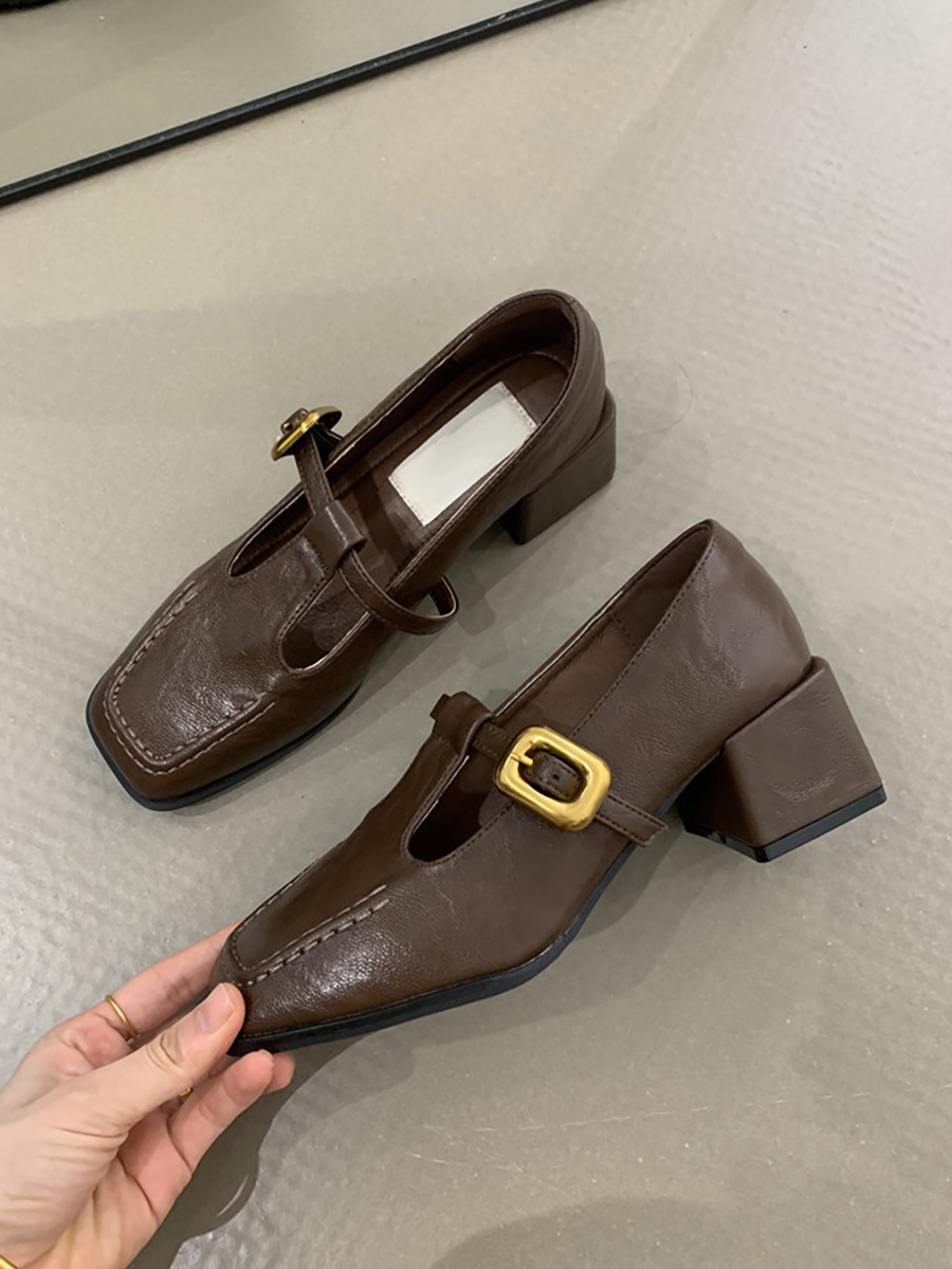 Retro Sheepskin High-Heeled Mary Jane Shoes - Square Toe, Chunky Heel, One-Strap Buckle, Elegant Commuter Style for Women Retro Sheepskin High-Heeled Mary Jane Shoes - Square Toe, Chunky Heel, One-Strap Buckle, Elegant Commuter Style for Women