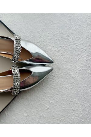 Retro Sheepskin One-Strap Rhinestone Open-Toe Slippers for Women - Summer Flat Pointed Footwear in Zhao Lusi Style