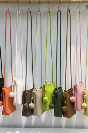 Retro Soft Leather Small Square Bag - Multi-Color Portable Crossbody Phone Bag for Stylish Everyday Use