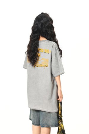 Retro Street Print Washed Short-Sleeve T-Shirt for Men and Women - Versatile Summer Couple Top, Trendy 90s American Style