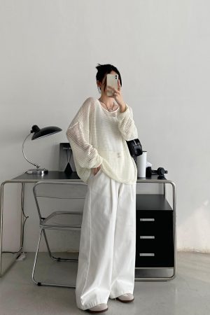 Retro Sun Grapefruit Loose-Fitting Knitted Cover-Up Sweater - Hollow-Out Summer Pullover for Sun Protection, Versatile Style