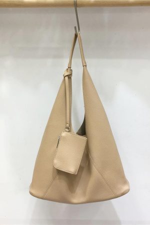 Retro Triangle Tote Bag for Women - Large Capacity Soft Leather Shoulder Bag in Minimalist Style, Perfect for Casual Outfits