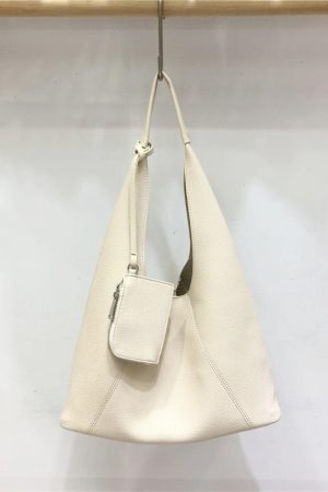 Retro Triangle Tote Bag for Women - Large Capacity Soft Leather Shoulder Bag in Minimalist Style, Perfect for Casual Outfits