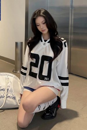 Retro V-Neck Long Sleeve T-Shirt for Women, Spring Rugby Jersey, Loose Fit Sports Top, 90s Inspired Fashion