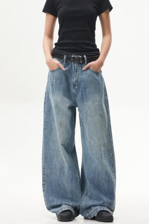 Retro Washed Blue Straight-Leg Jeans for Unisex - American Streetwear Wide-Leg Long Pants in 90s Style