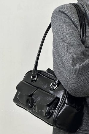 Retro Women's Underarm Bag 2024 - Trendy College Style Large Capacity Shoulder Tote Fashion Bag