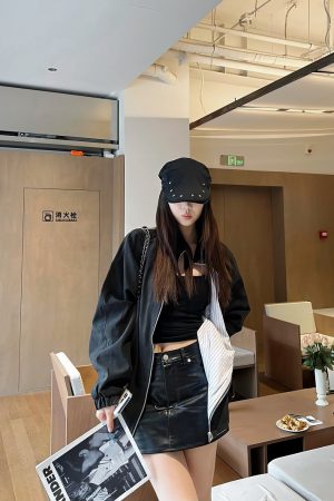 Reversible Rhinestone Striped Jacket for Men and Women - Loose Casual Couple Coat for Autumn, Versatile American Style Outerwear