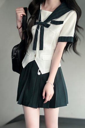 Sailor Suit JK Uniform Academy Style Pudding Bear Summer Set with Spliced Checkered Design and Waist-Defined Fit