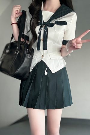 Sailor Suit JK Uniform Academy Style Pudding Bear Summer Set with Spliced Checkered Design and Waist-Defined Fit