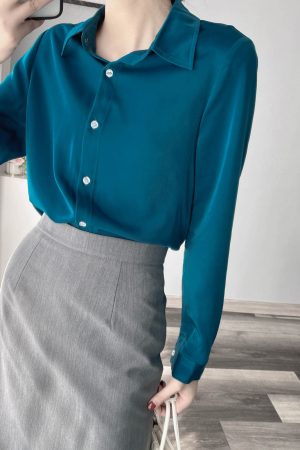 Satin Long Sleeve Shirt with Slimming Lapel, Solid Color, Glossy Finish for Commuting - Spring Fashion Top