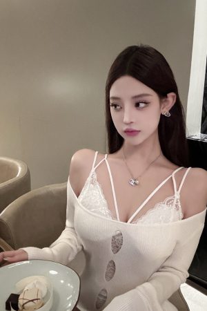 Sexy Halter Lace Layered Top for Women - Pure Desire Camisole with Chest Pads, Versatile Outerwear Innerwear, Y2K Style