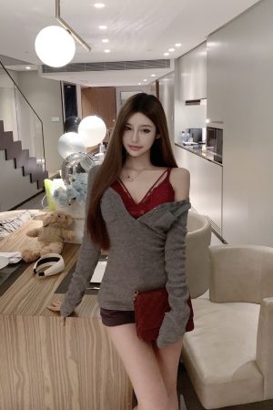 Sexy Halter Lace Layered Top for Women - Pure Desire Camisole with Chest Pads, Versatile Outerwear Innerwear, Y2K Style