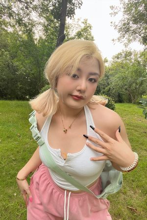 Sexy Halter Sleeveless Slim Fit Camisole Top - Spring/Summer Hot Girl Style, Trendy and Fashionable for Y2K and 90s Vibes