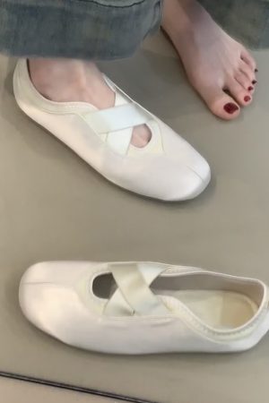 Sheepskin French Style Flat Shoes for Women - Round Toe Slip-On Mary Jane with Cross Straps - Chic Vintage Appeal