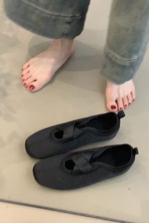 Sheepskin French Style Flat Shoes for Women - Round Toe Slip-On Mary Jane with Cross Straps - Chic Vintage Appeal