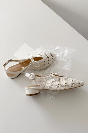 Sheepskin French Woven Hollow-Out Open-Toe Sandals with One-Strap Buckle and Bow, Chunky Heel Vacation Roman Shoes for Women