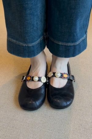 Sheepskin Mary Jane Shoes for Women - Round Head, Metal Buckle, One-Strap, Retro Flat Ballet Style, Versatile Fashion Footwear