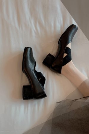 Sheepskin Square-Toed Ballet Shoes for Women, Cross-Strap Pig-Nose Retro Flat Chunky Heel Loafers