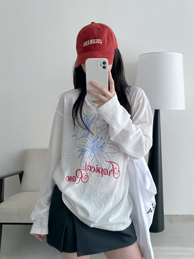 Sheer Sun Grapefruit T-Shirt Cover-Up - Spring Summer Loose Long Sleeve Lily Print Sun Protection Top for Women in Korean Style Sheer Sun Grapefruit T-Shirt Cover-Up - Spring Summer Loose Long Sleeve Lily Print Sun Protection Top for Women in Korean Style