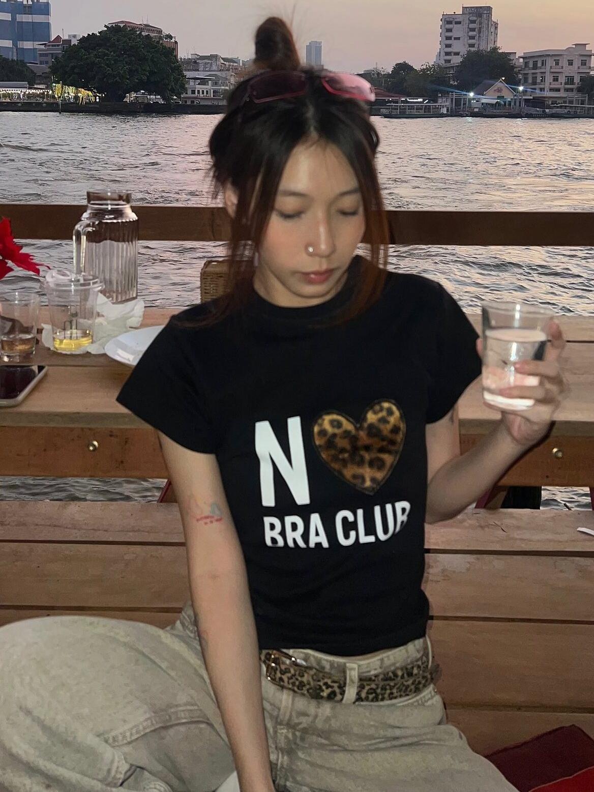 Short Sleeve Leopard Print Heart T-Shirt for Women - Slim Fit, High Stretch, Pure Cotton, Korean Style, 25SS Fashion Short Sleeve Leopard Print Heart T-Shirt for Women - Slim Fit, High Stretch, Pure Cotton, Korean Style, 25SS Fashion