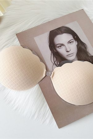 Silicone Invisible Bra for Small Breasts - Anti-Slip Strapless Nipple Covers for Wedding Dresses, Seamless Backless Lingerie