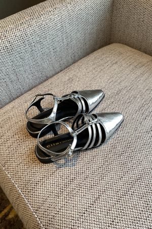 Silver Open-Toe Sandals for Women - Summer 2025 Retro Woven One-Strap Casual Low-Heel Roman Style Shoes