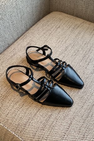 Silver Open-Toe Sandals for Women - Summer 2025 Retro Woven One-Strap Casual Low-Heel Roman Style Shoes