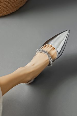Silver Rhinestone Pointed Toe Low-Heeled Closed-Toe Sandals for Women - Trendy Half-Drag Style for Outdoor Wear, Celebrity-Inspired Design