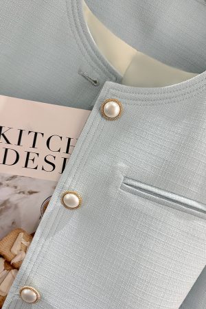 Sky Blue Korean-Style Short Sleeve Blazer for Women - Summer Lightweight Fashion Top, 2025 Trendy Socialite Wear