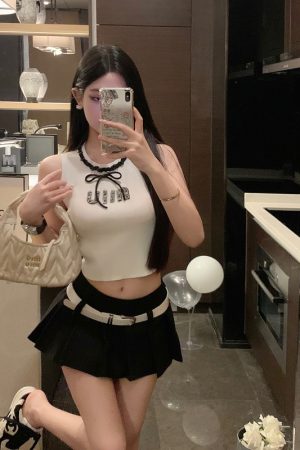 Sleeveless Ice Silk Knitted Crop Top - Luna Lona Little Fragrance Style Summer Vest for Women, Slim Fit, Trendy College Look