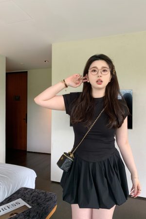 Slightly Chubby Plus Size Slim Fit T-Shirt - Three-Dimensional Cut, Super Stretchy Cool Top for Body Confidence