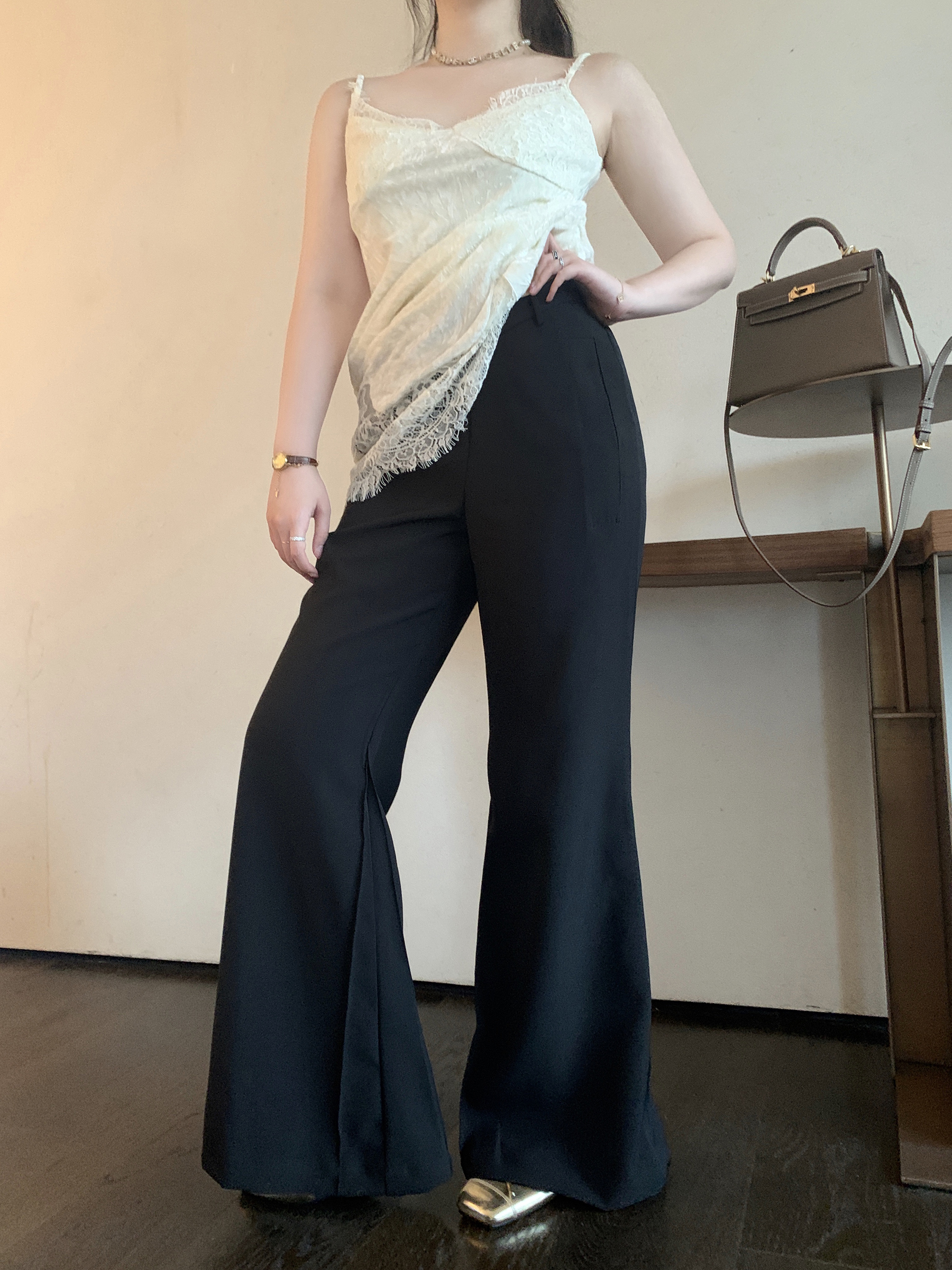 Slightly Flared Black Casual Suit Pants for Women - Comfortable Slim Fit for a Flattering Silhouette, Perfect for Everyday Wear Slightly Flared Black Casual Suit Pants for Women - Comfortable Slim Fit for a Flattering Silhouette, Perfect for Everyday Wear