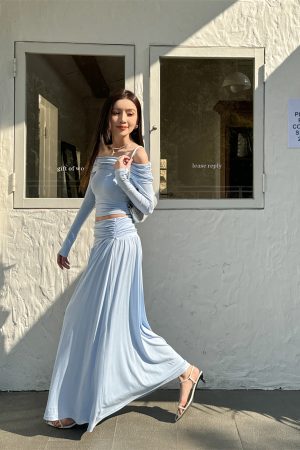 Slim-Fit One-Shoulder Skin-Baring Top and Pleated Long Skirt Set - Light Fabric Spring Korean Style Outfit