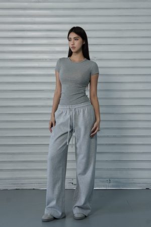 Slim Fit Shoulder Sports Short-Sleeve T-Shirt - Athletic Base Layer Top for Active Wear, Casual Style