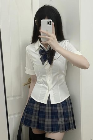 Slim Fit V-Neck White Shirt with Camellia Print, Long & Short Sleeves, College Style, Spring Summer Trend for Girls