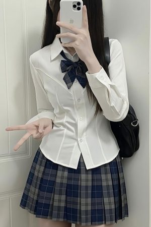 Slim Fit V-Neck White Shirt with Camellia Print, Long & Short Sleeves, College Style, Spring Summer Trend for Girls