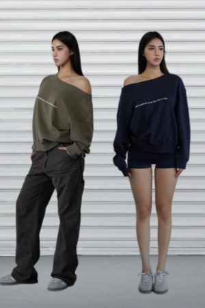 Slouchy Oversized Sweatshirt with Retro Casual One-Shoulder Design - Y2K Inspired Fashion