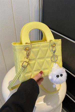 Small Diamond-Pattern Mini Bucket Bag for Women - Trendy Summer 2025 Crossbody Handbag for Commuting and Everyday Style