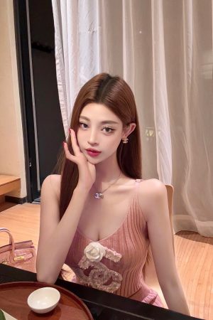 Small Fragrant Wind Knitted Spaghetti Strap Bodycon Dress Two-Piece Set - Trendy Summer Fashion