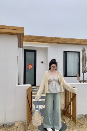 Soft-Focus Cloud Plus-Size Long Sleeve Cardigan - Moisturizing Milk Candy Smoothie Style for a Cozy Look