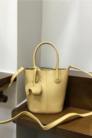 Soft Leather Fashion Tote Bucket Bag - Versatile Commuter Shoulder Crossbody Small Bag for 2025 Spring Style