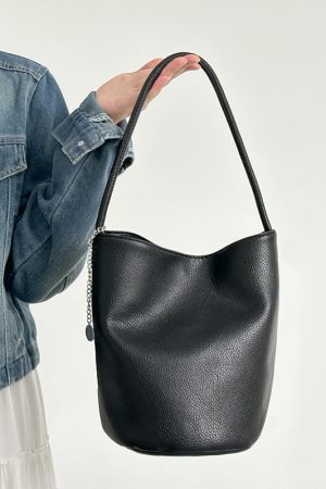Soft Leather Water Bucket Tote Bag for Women - Summer 2024 Niche Shoulder Bag, Commuting Underarm Style
