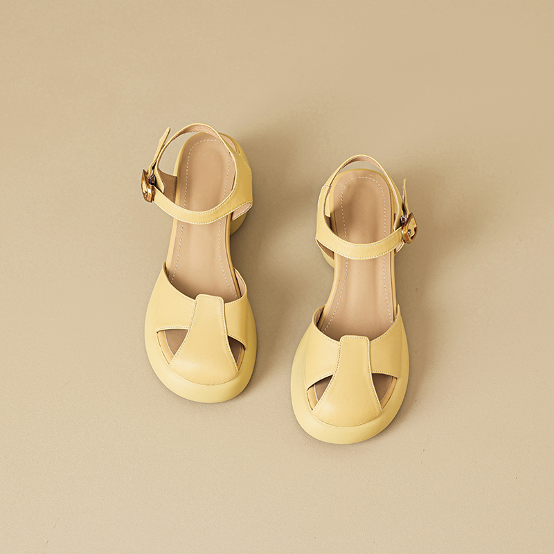 Soft Sole Italian-Style Leather Loafers for Women - Comfortable, Versatile, Fashionable Cowhide Footwear Soft Sole Italian-Style Leather Loafers for Women - Comfortable, Versatile, Fashionable Cowhide Footwear